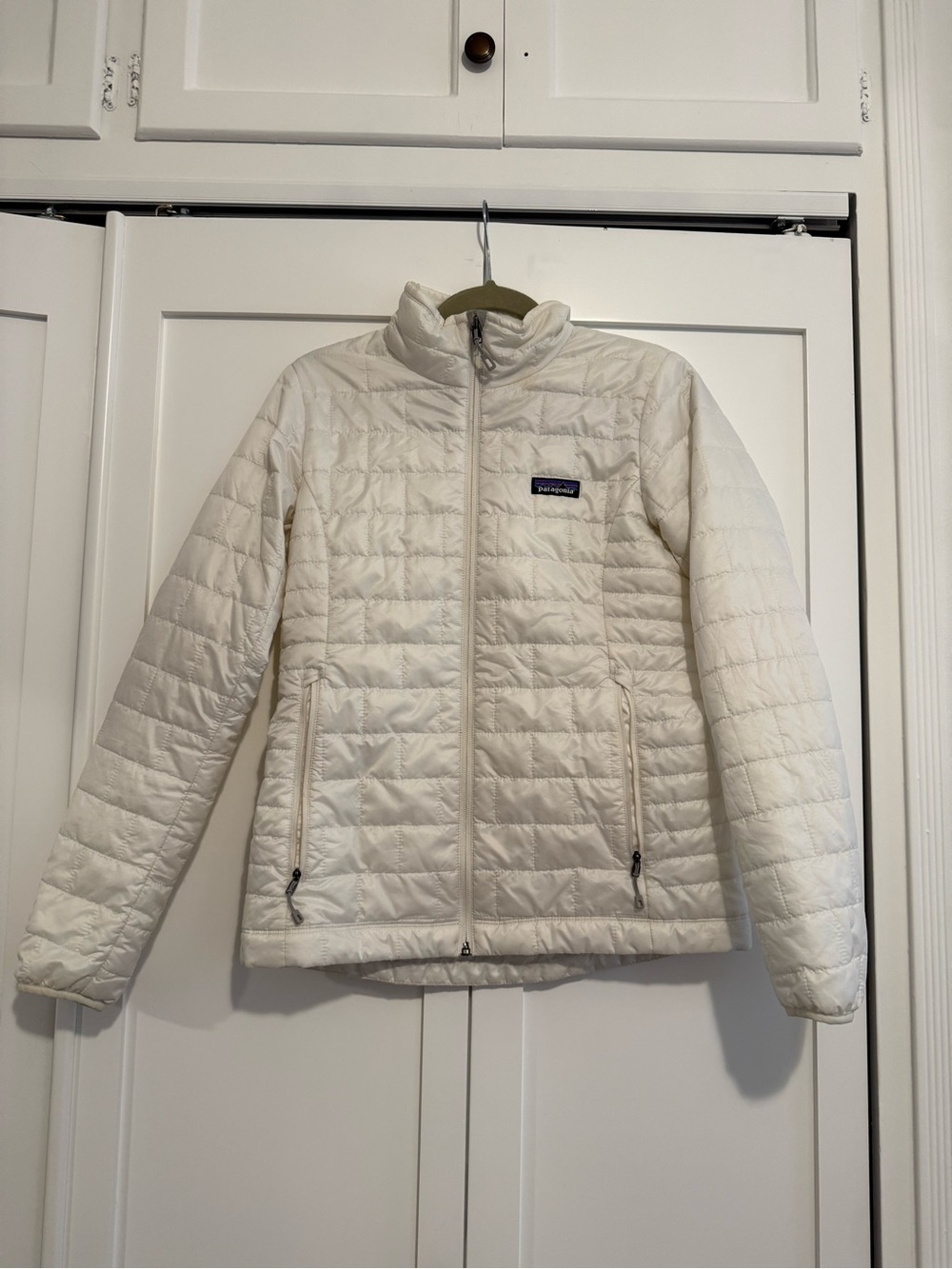 Patagonia White Quilted Puffer Jacket